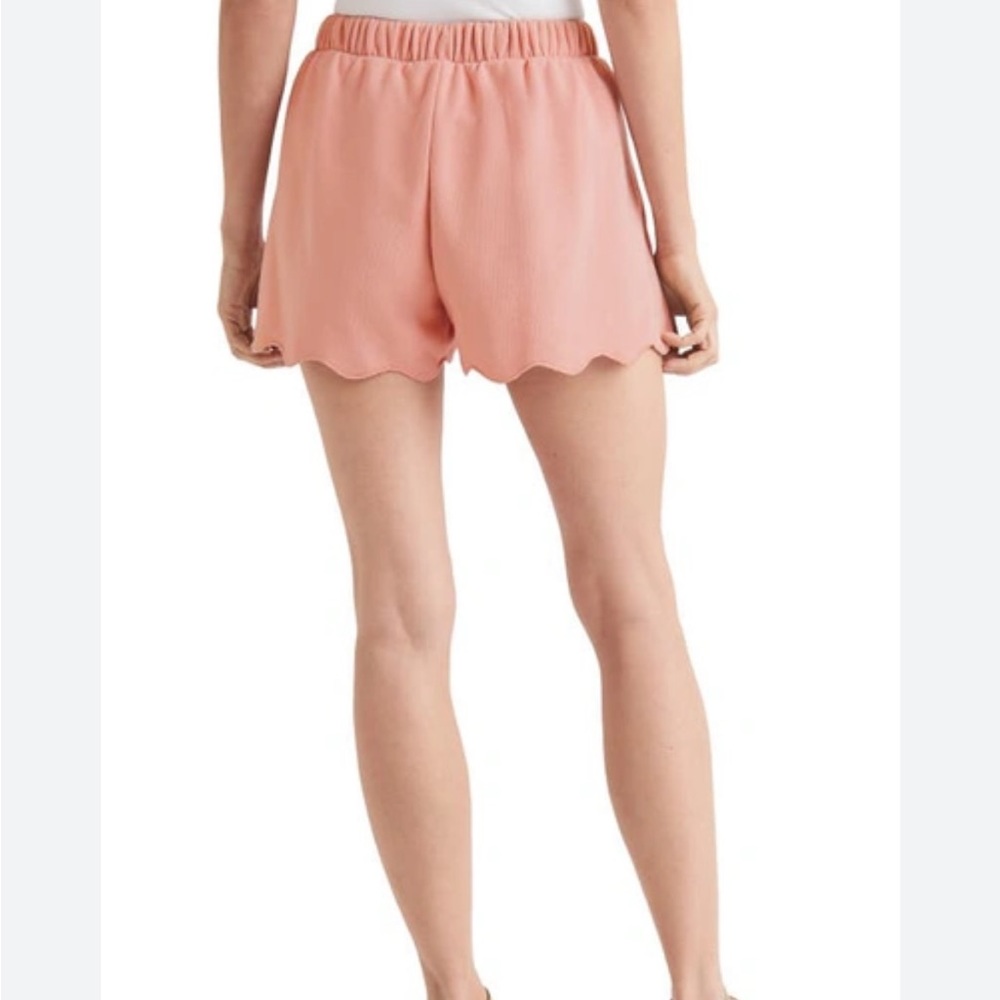 Splendid Nori Scalloped Trim Shorts in Posie (M) - NWT